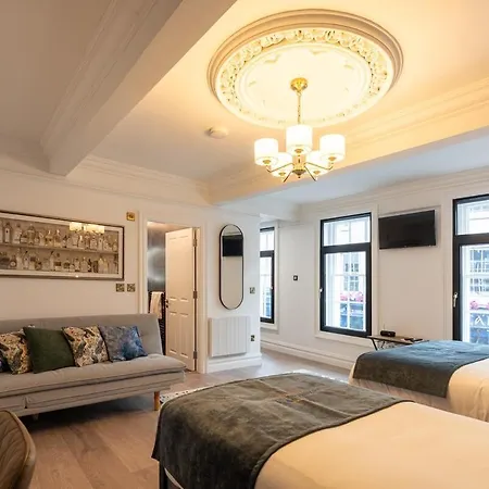 No 5 Rose Street - 1
